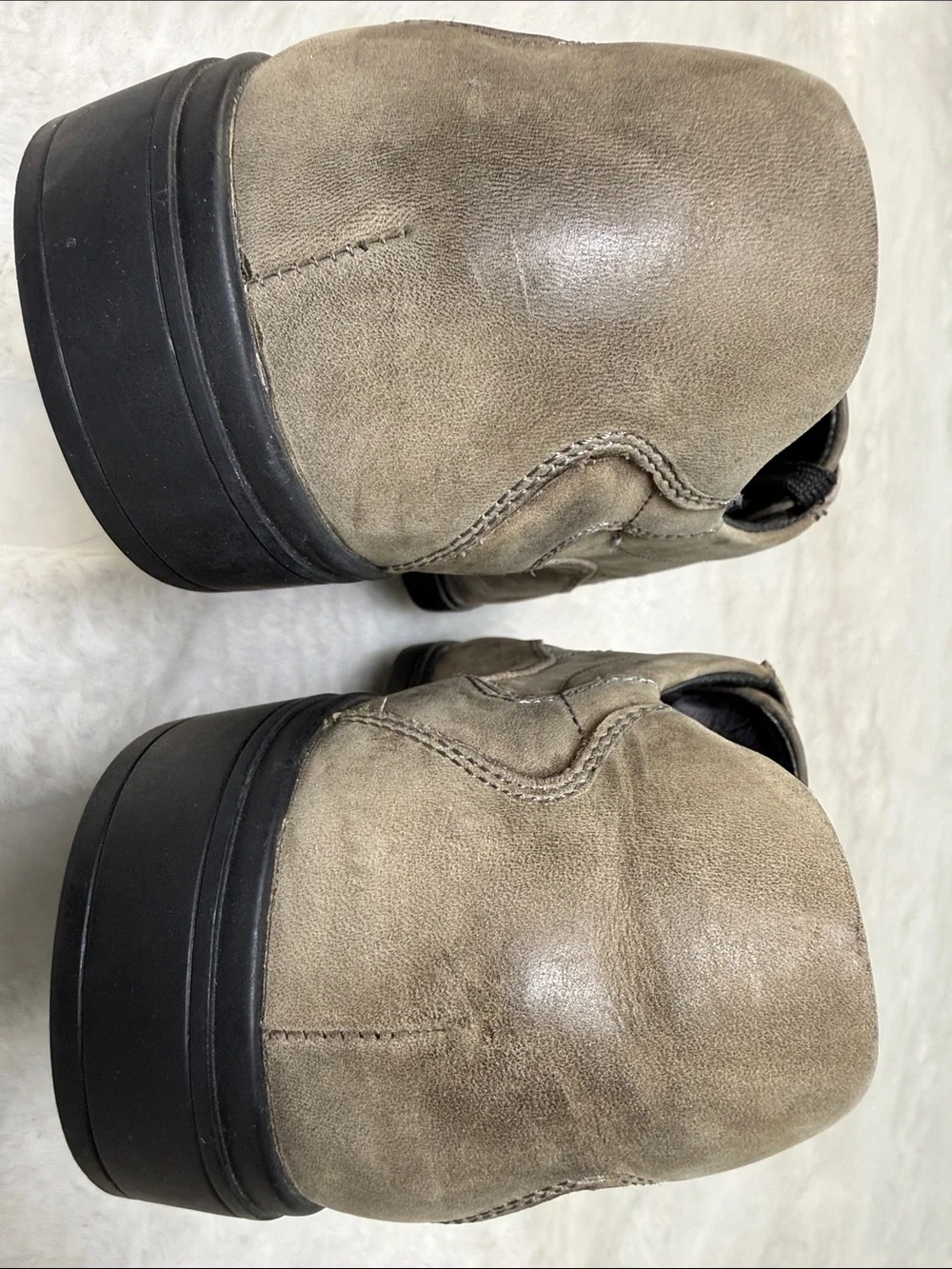 GDEFY Gravity Defyer Men 10 Leather Oxford Walking Shoe Taupe VersoShock Comfort